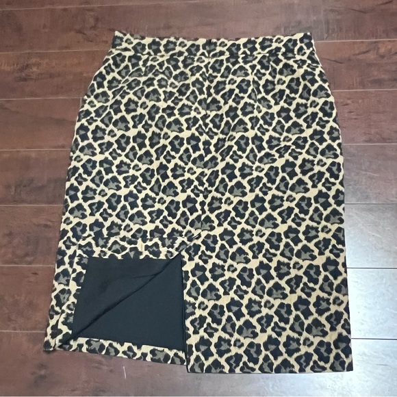 Talbots Skirt size 14 Black Brown Cheetah Leopard A9 Pencil Career Animal Print - Picture 5 of 9
